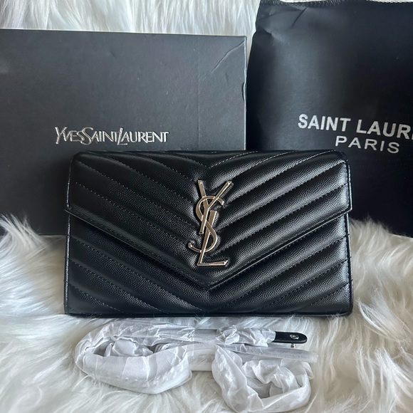 YSL SAINT LAURENT CASSANDRE MATELASSÉ ENVELOPE CHAIN BAG - Picture 1 of 8